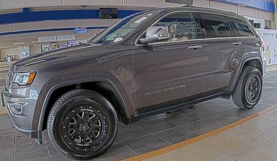 JEEP GRAND CHEROKEE 2019 1C4RJFBG1KC714318 image